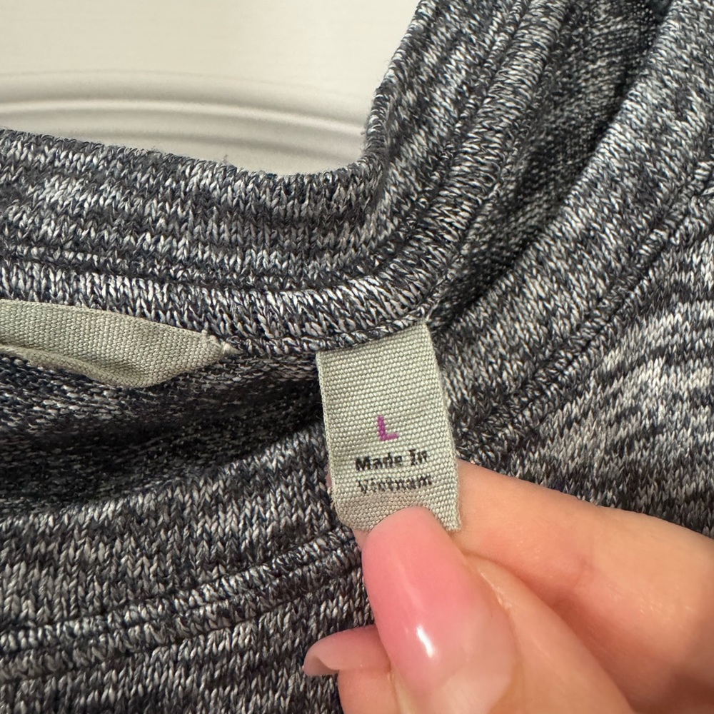 Athleta Gray Marled Long-Sleeve Pullover - Picture 5 of 8